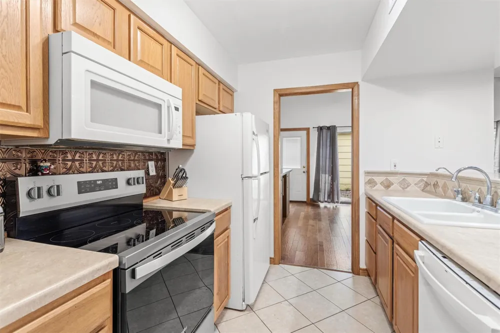 24648 Pools Creek Drive Huntsville, TX 77320