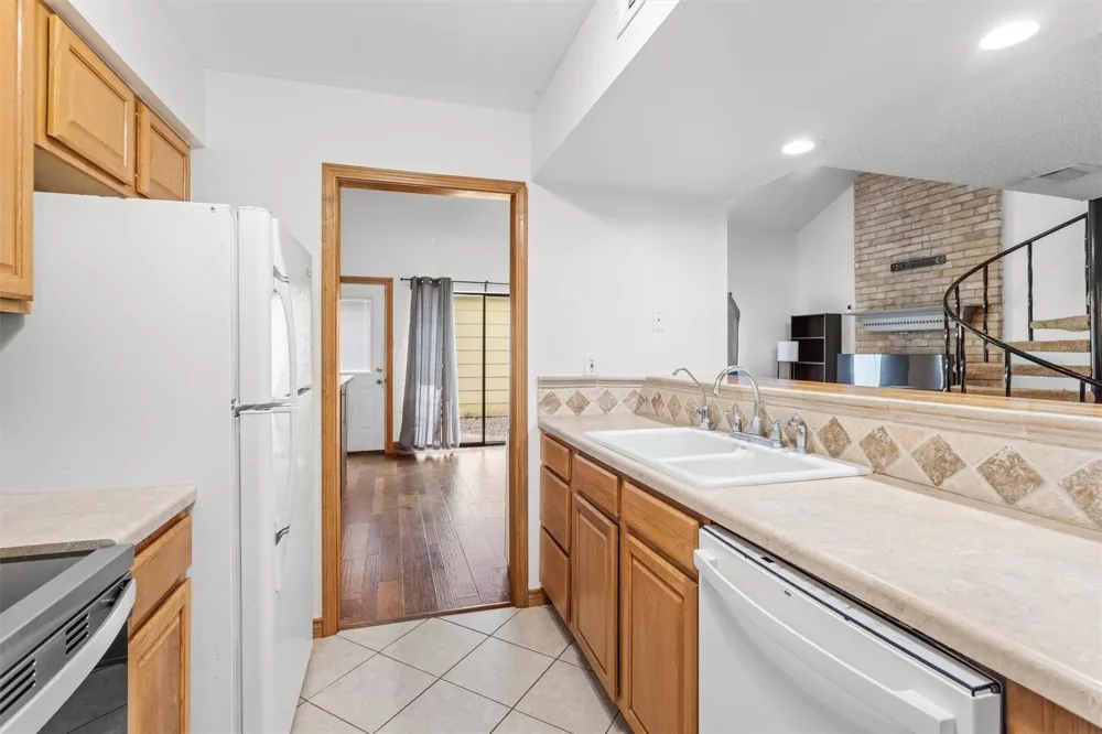 24648 Pools Creek Drive Huntsville, TX 77320