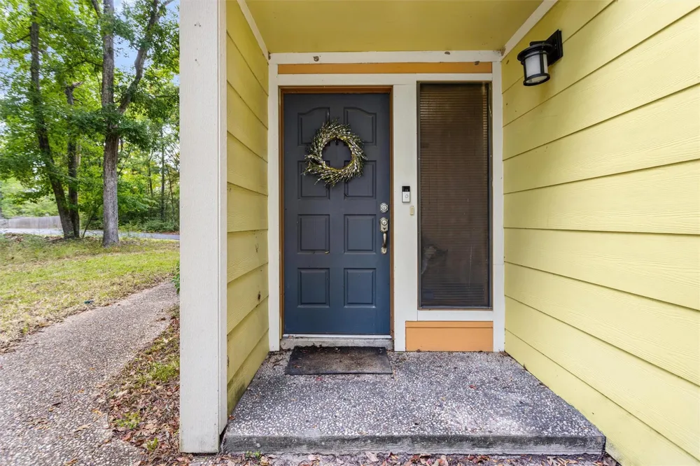 24648 Pools Creek Drive Huntsville, TX 77320
