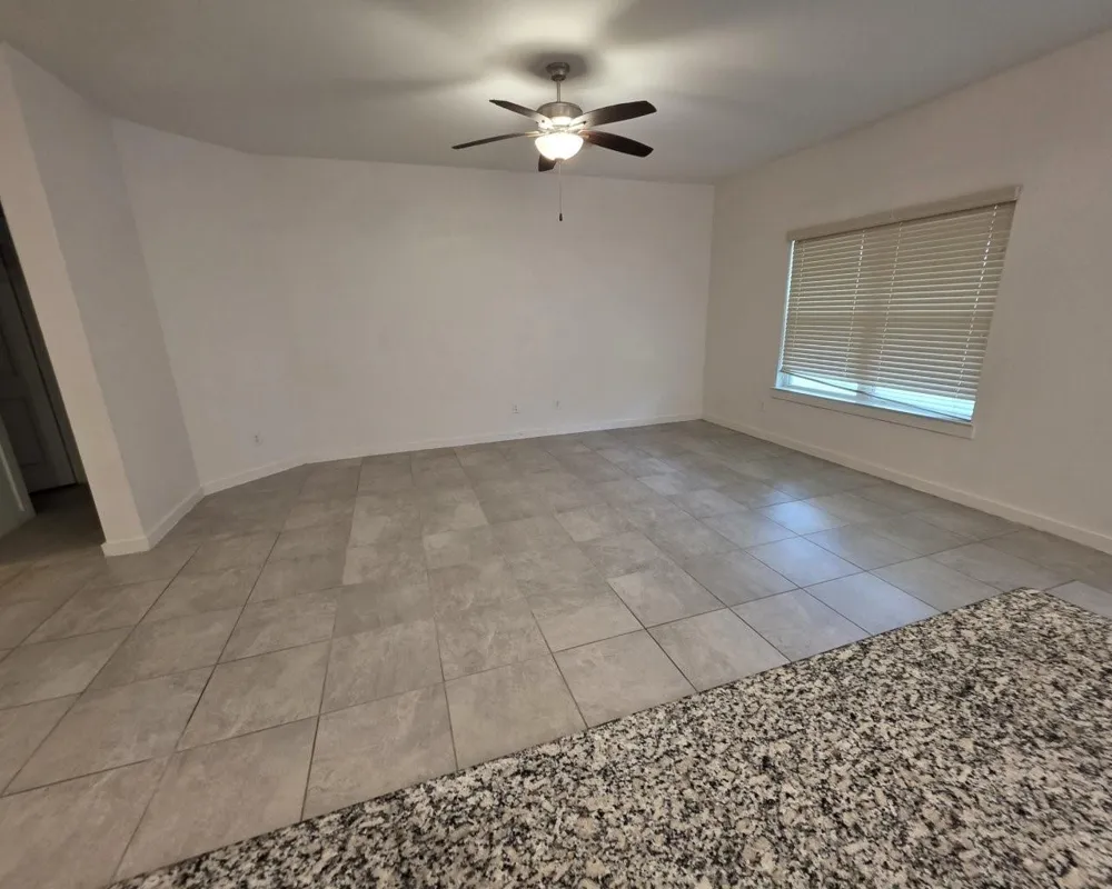 9222 Melmack Drive Rosharon, TX 77583