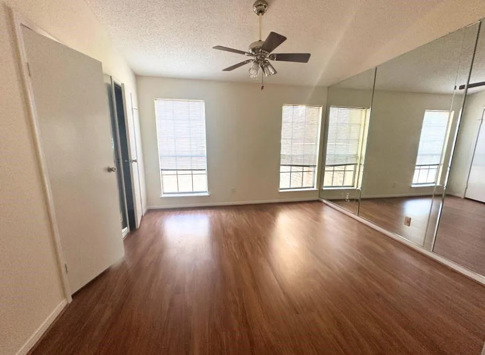 7575 Cambridge Street #1902 Houston, TX 77054