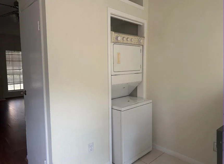 7575 Cambridge Street #1902 Houston, TX 77054