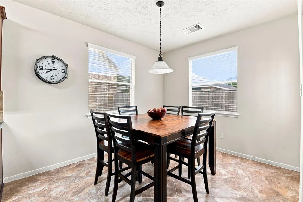 4601 Meadow Way Drive Deer Park, TX 77536