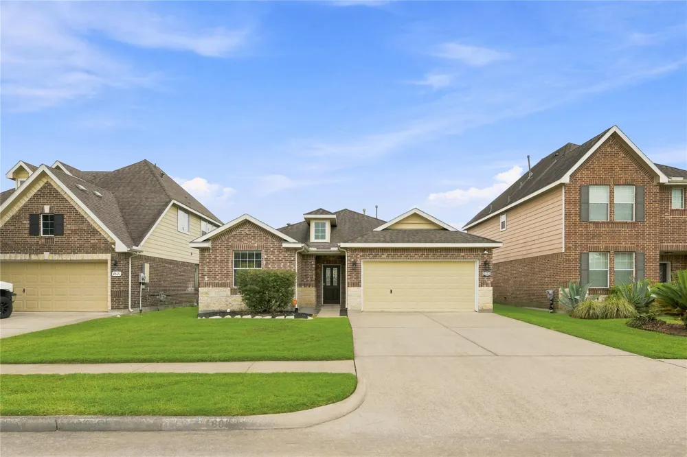 4601 Meadow Way Drive Deer Park, TX 77536