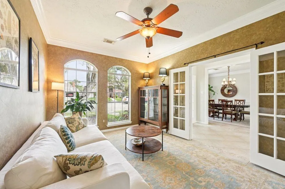 2202 Castle Bay Drive League City, TX 77573
