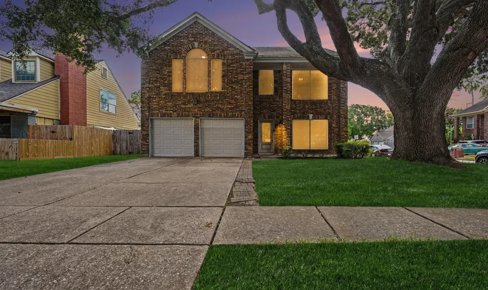 2017 Dublin Drive Deer Park, TX 77536