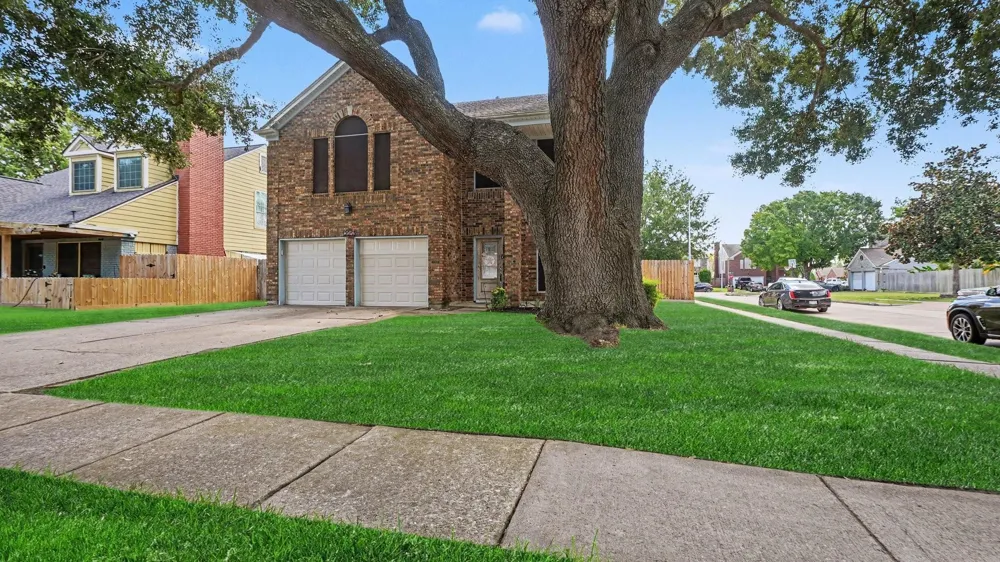 2017 Dublin Drive Deer Park, TX 77536