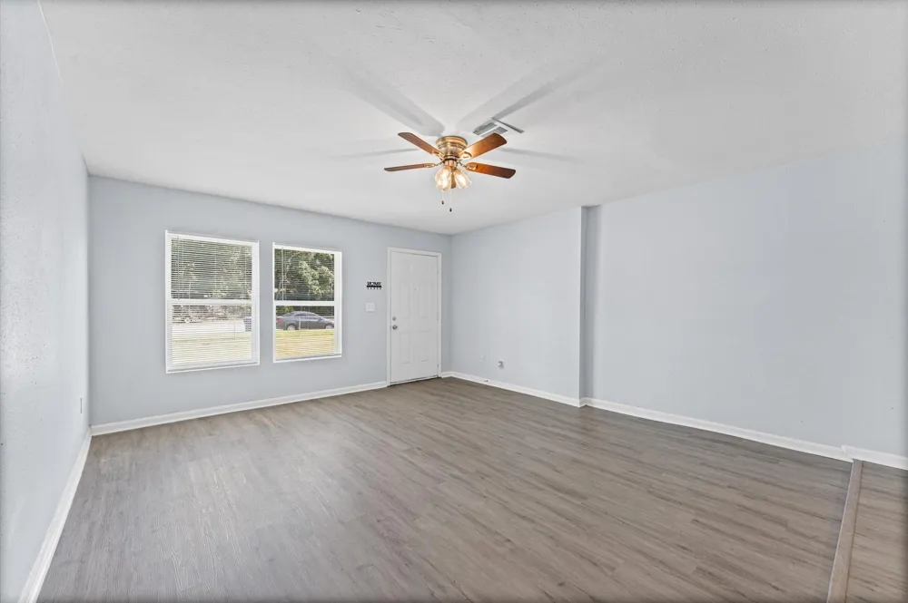 509 17th Avenue Texas City, TX 77590
