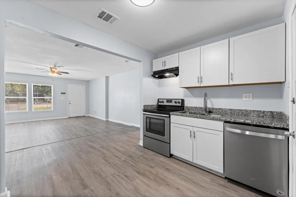 509 17th Avenue Texas City, TX 77590