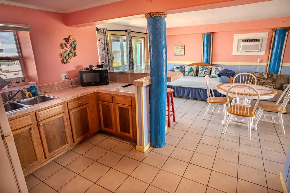 2037 County Road 230 Sargent, TX 77414