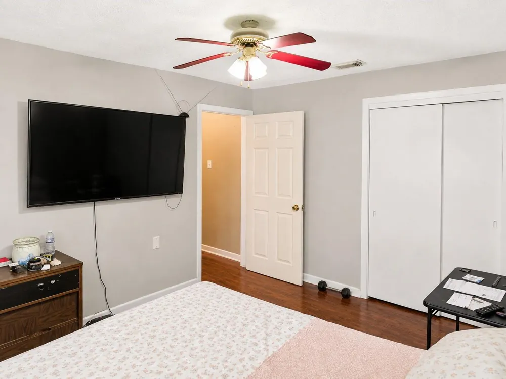 3311 Longwood Drive Pasadena, TX 77503