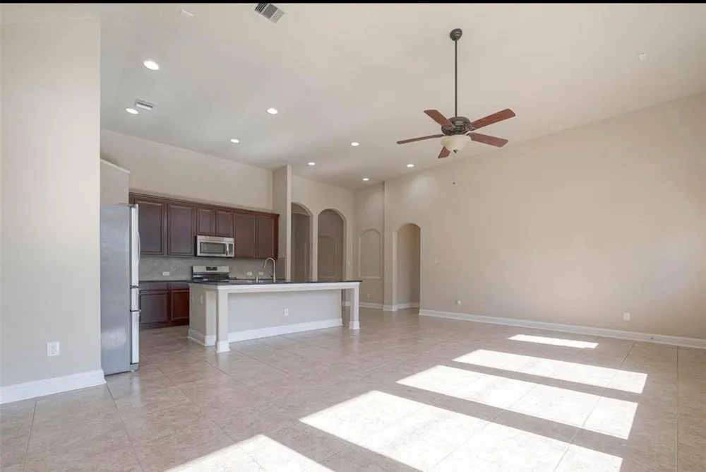 4834 Palomar League City, TX 77573