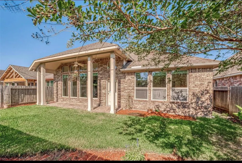 4834 Palomar League City, TX 77573