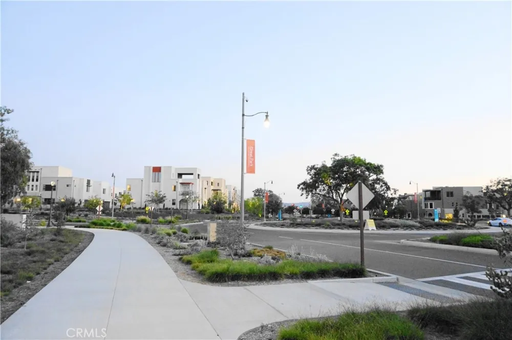 107 Stellar #BR4 Irvine, CA 92618