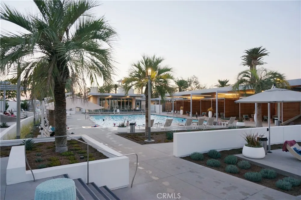107 Stellar #BR4 Irvine, CA 92618