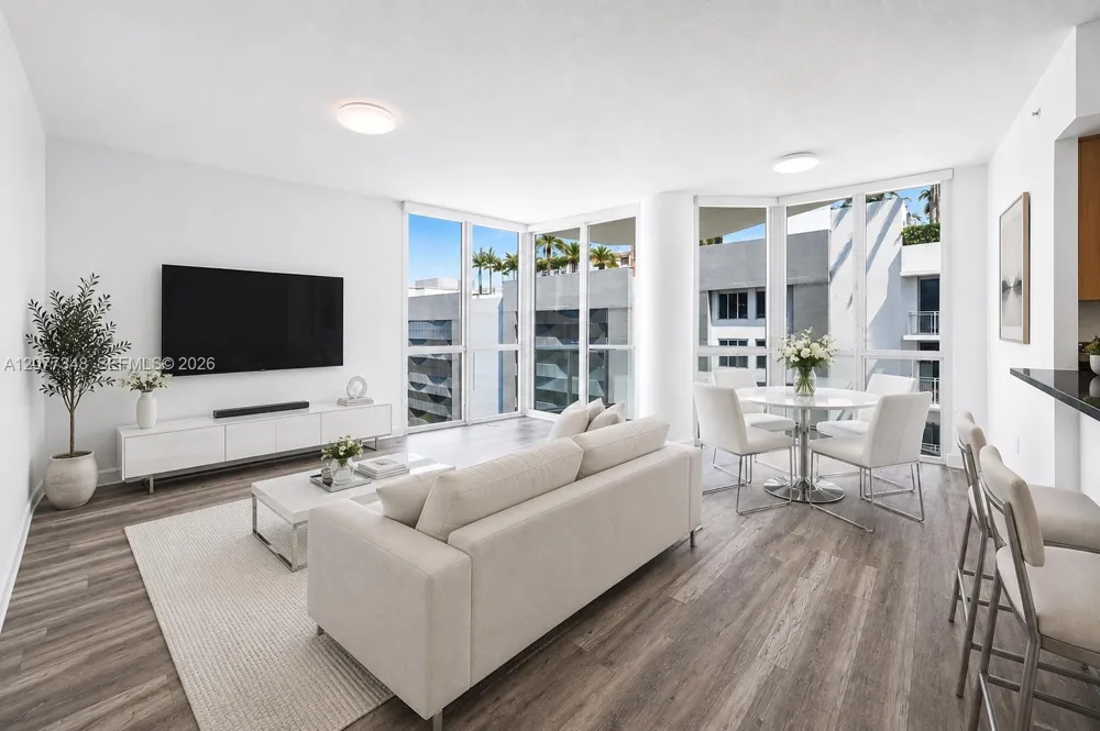 111 SE 8th Ave #705 Fort Lauderdale, FL 33301