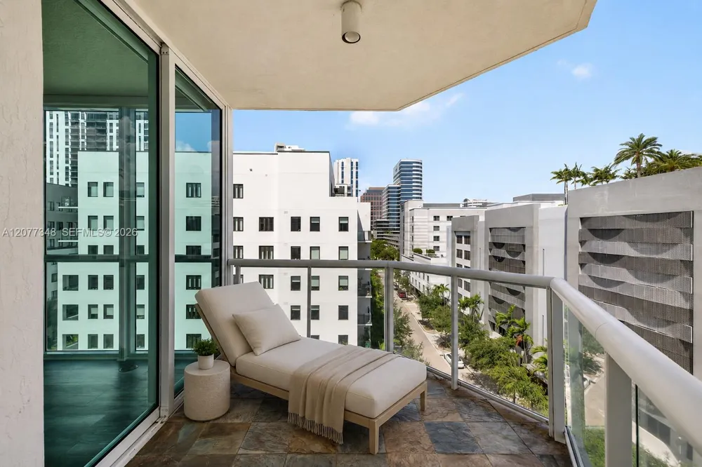 111 SE 8th Ave #705 Fort Lauderdale, FL 33301