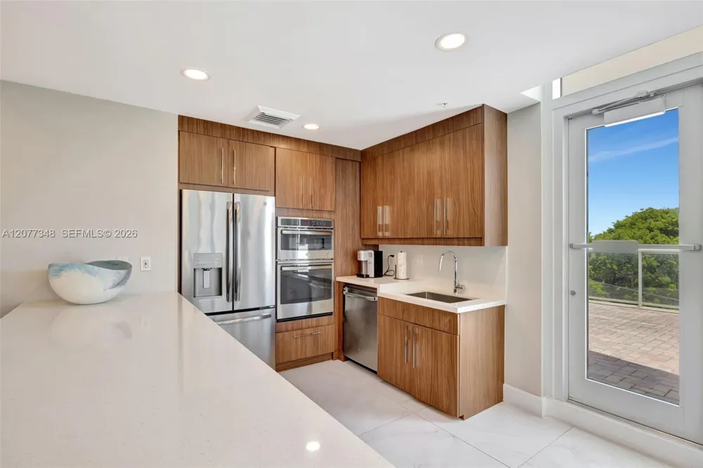 111 SE 8th Ave #705 Fort Lauderdale, FL 33301