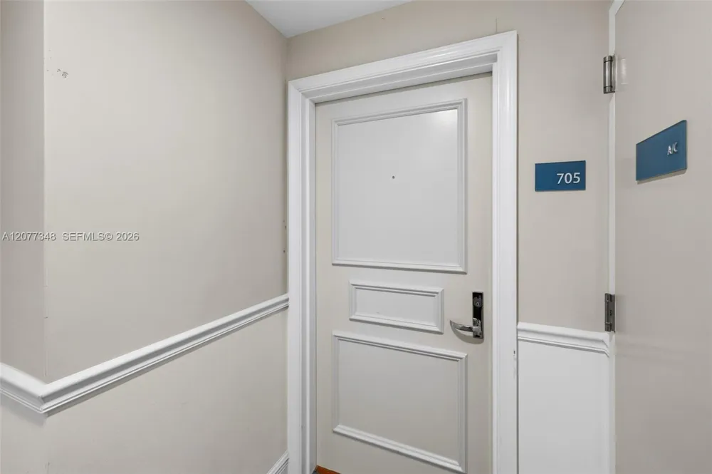 111 SE 8th Ave #705 Fort Lauderdale, FL 33301