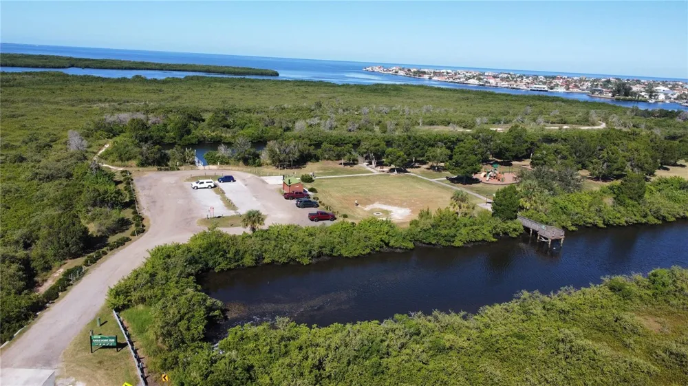 4303 SUMMERSUN DRIVE New Port Richey, FL 34652