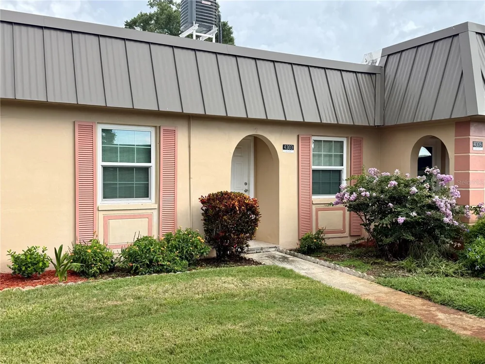 4303 SUMMERSUN DRIVE New Port Richey, FL 34652
