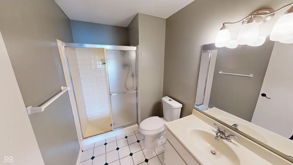 2739 Lakeshire Lane #14C Indianapolis, IN 46268