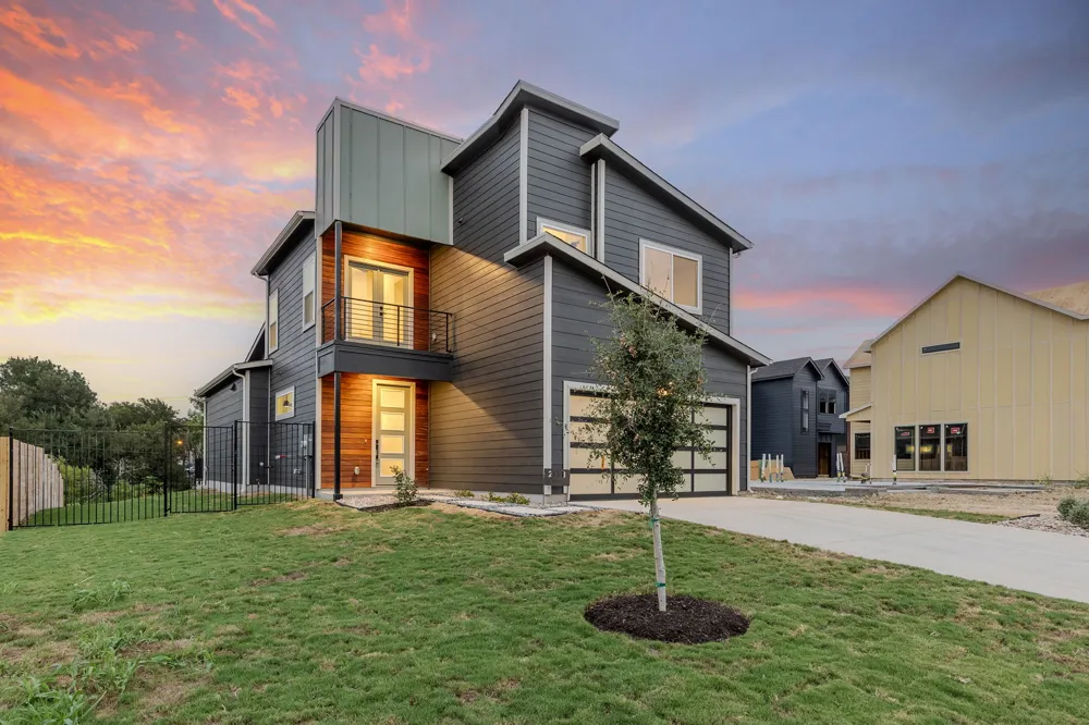 2708 Bristol Drive Austin, TX 78723