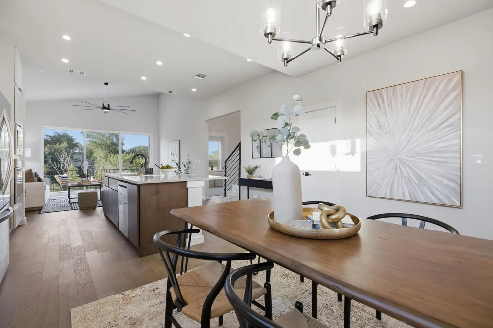 2708 Bristol Drive Austin, TX 78723