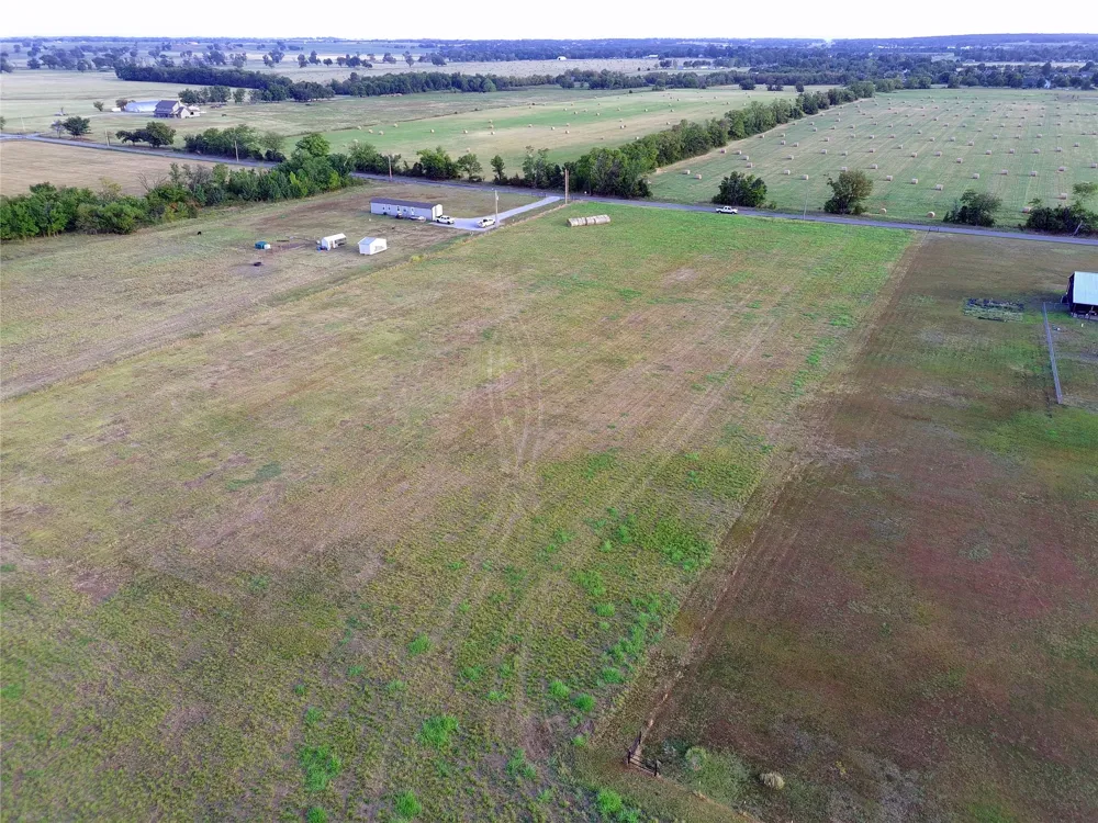 E 610 ROAD Inola, OK 74036