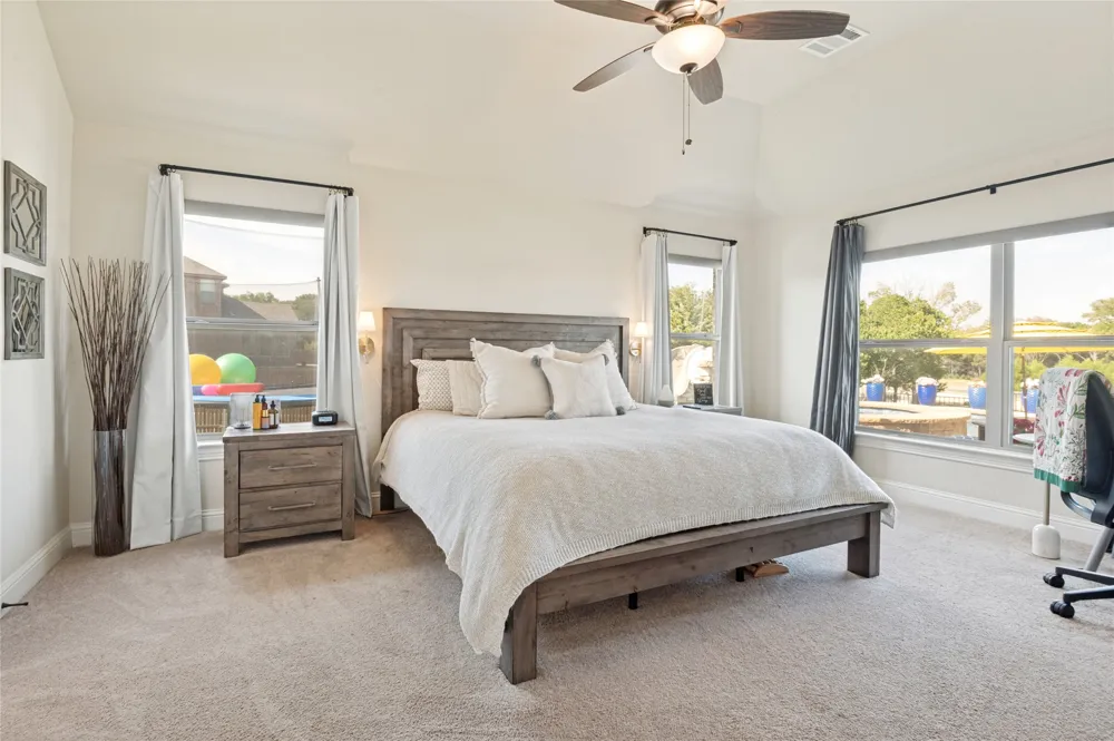 4601 Massey Meadows Way Midlothian, TX 76065