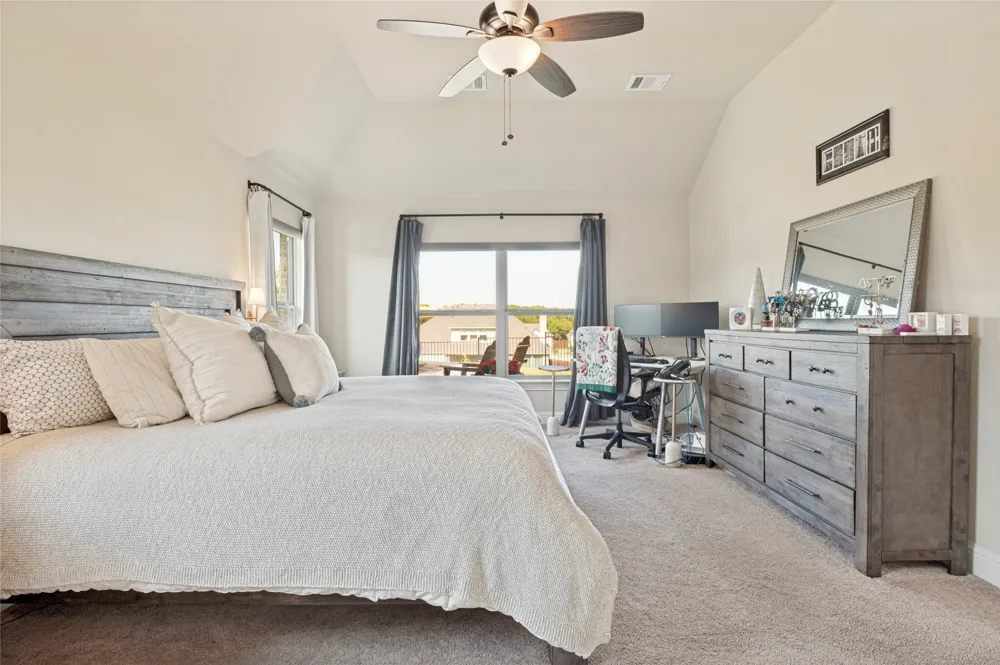 4601 Massey Meadows Way Midlothian, TX 76065