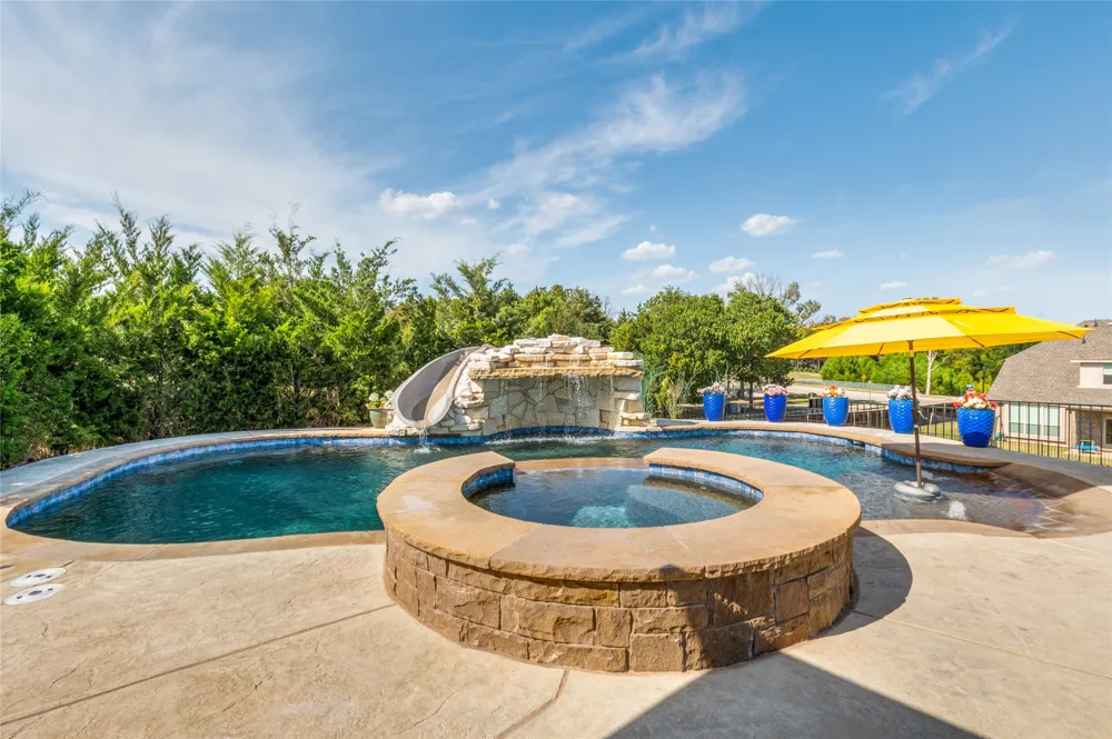 4601 Massey Meadows Way Midlothian, TX 76065