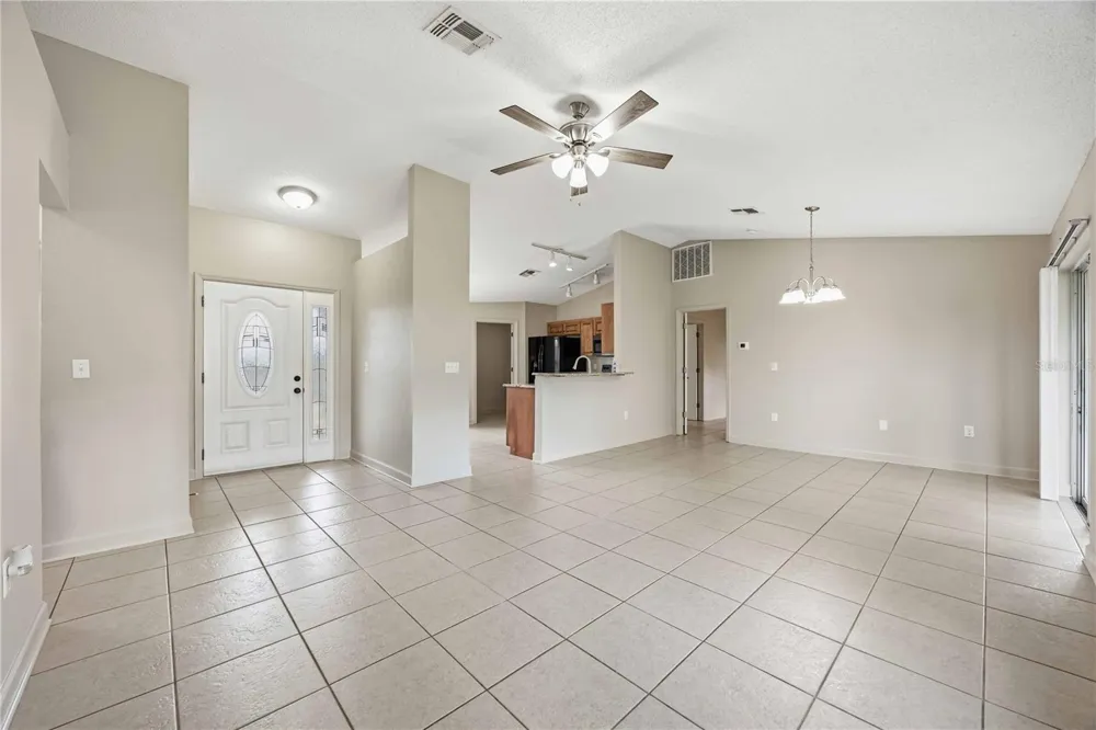 931 OXFORD WAY Lake Wales, FL 33853