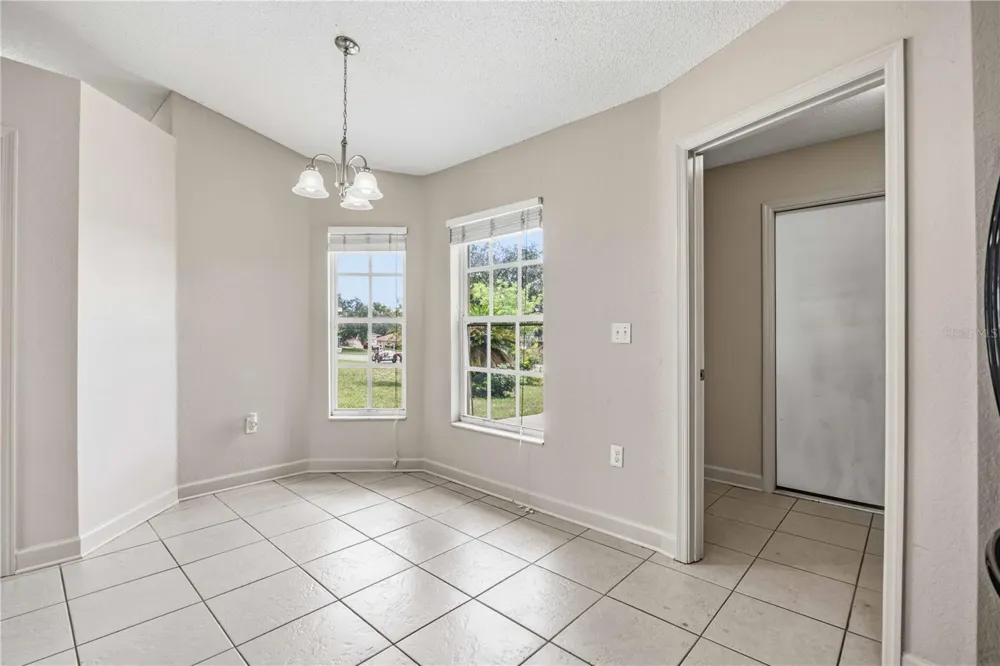 931 OXFORD WAY Lake Wales, FL 33853