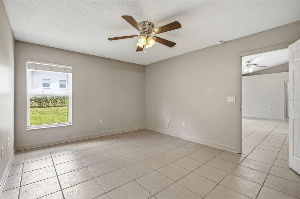 931 OXFORD WAY Lake Wales, FL 33853