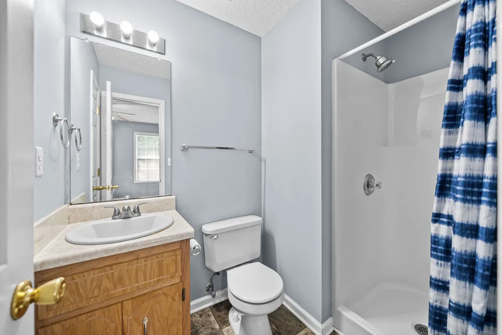 260 Audrea Ln Clarksville, TN 37042
