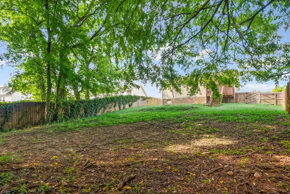 260 Audrea Ln Clarksville, TN 37042