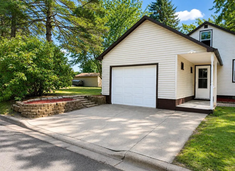 206 8th Street SE Long Prairie, MN 56347