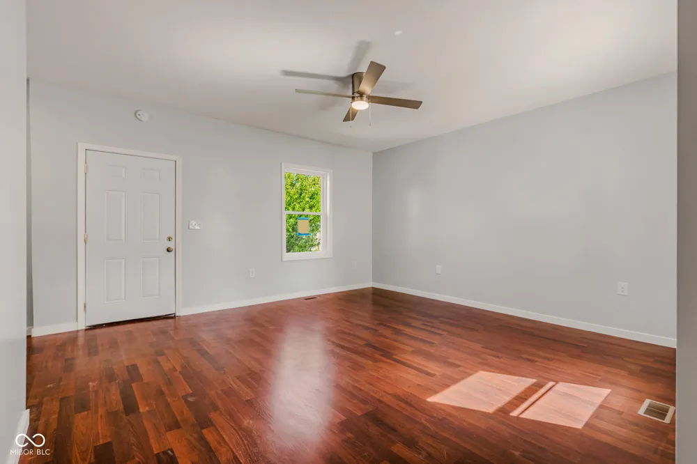 850 Werner Avenue Columbus, IN 47201