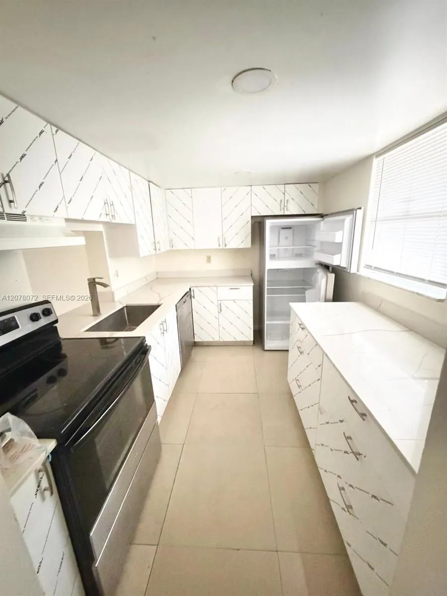 2800 NW 56th Ave #B201 Lauderhill, FL 33313