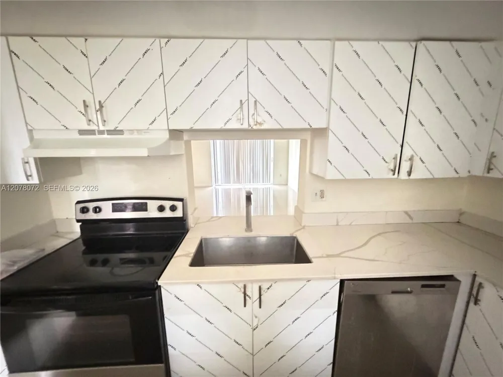 2800 NW 56th Ave #B201 Lauderhill, FL 33313