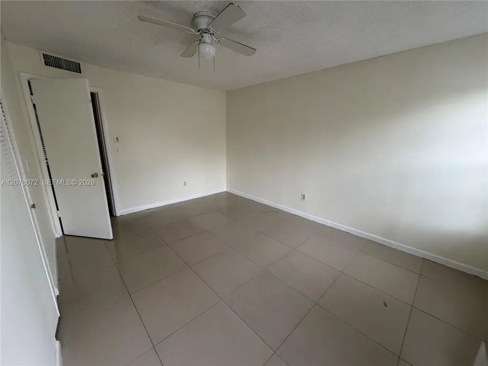 2800 NW 56th Ave #B201 Lauderhill, FL 33313