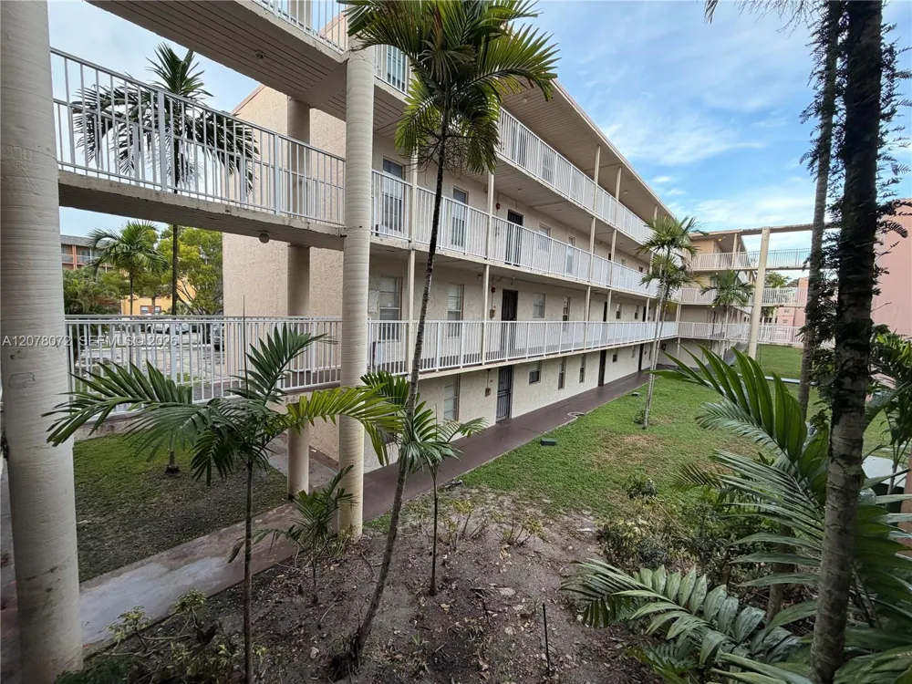 2800 NW 56th Ave #B201 Lauderhill, FL 33313