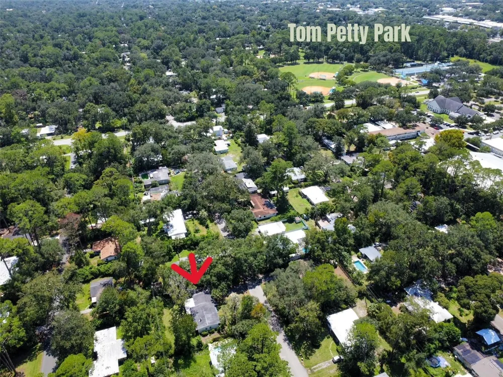 1815 NE 7TH STREET Gainesville, FL 32609