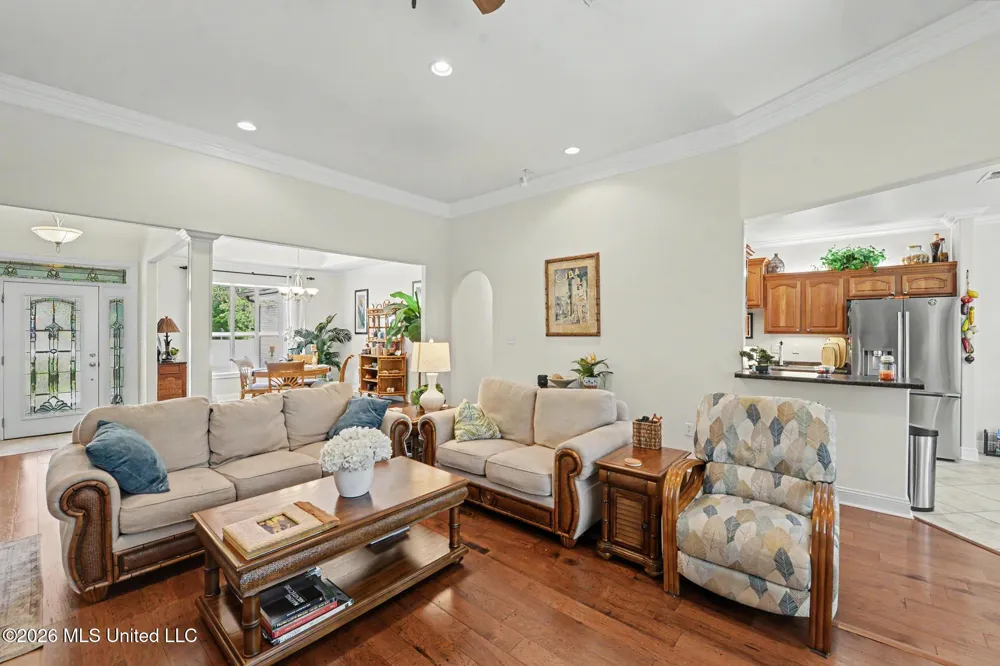 5562 E Diamondhead Drive Diamondhead, MS 39525