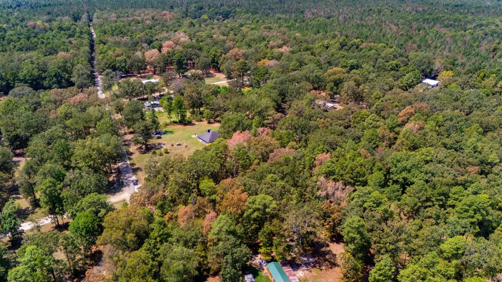 185 Oak Grove Road Huntington, TX 75949