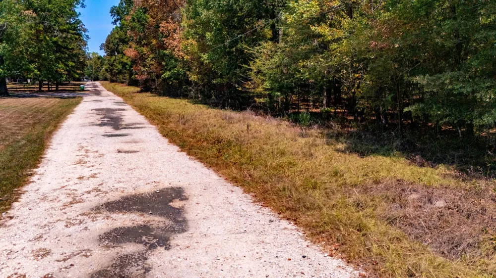 185 Oak Grove Road Huntington, TX 75949