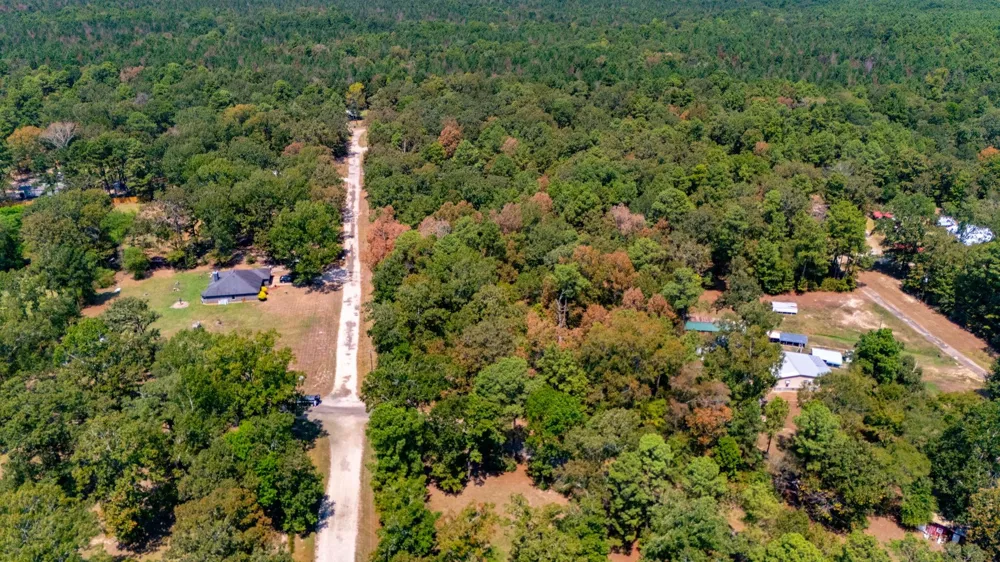 185 Oak Grove Road Huntington, TX 75949