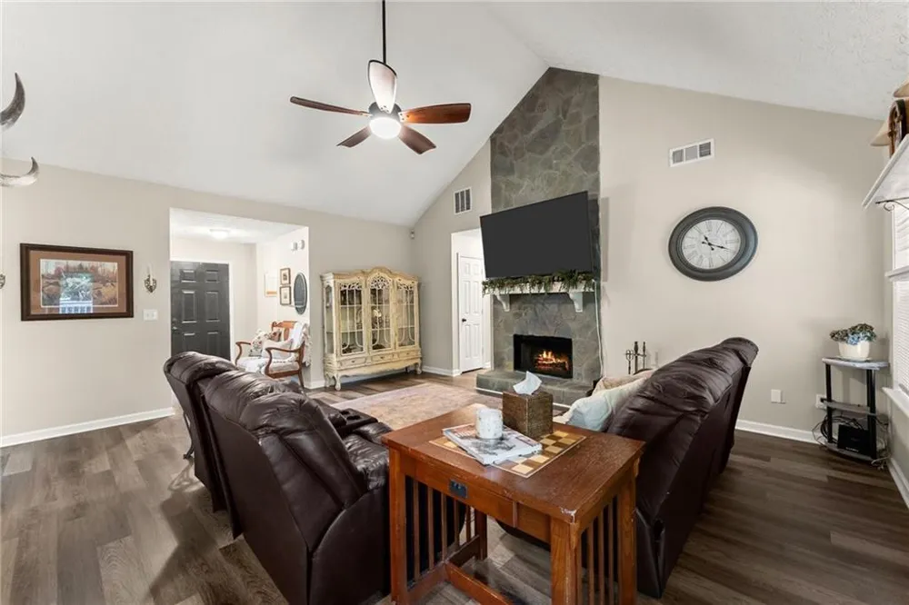 4444 Bos Way Loganville, GA 30052
