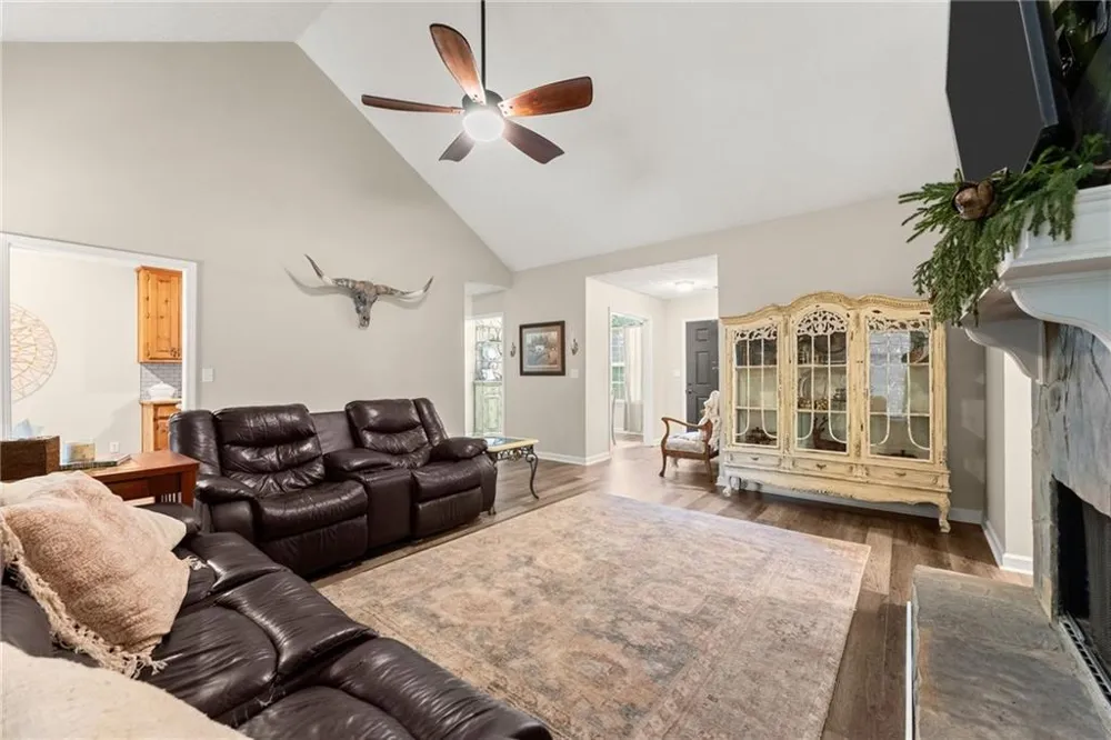 4444 Bos Way Loganville, GA 30052